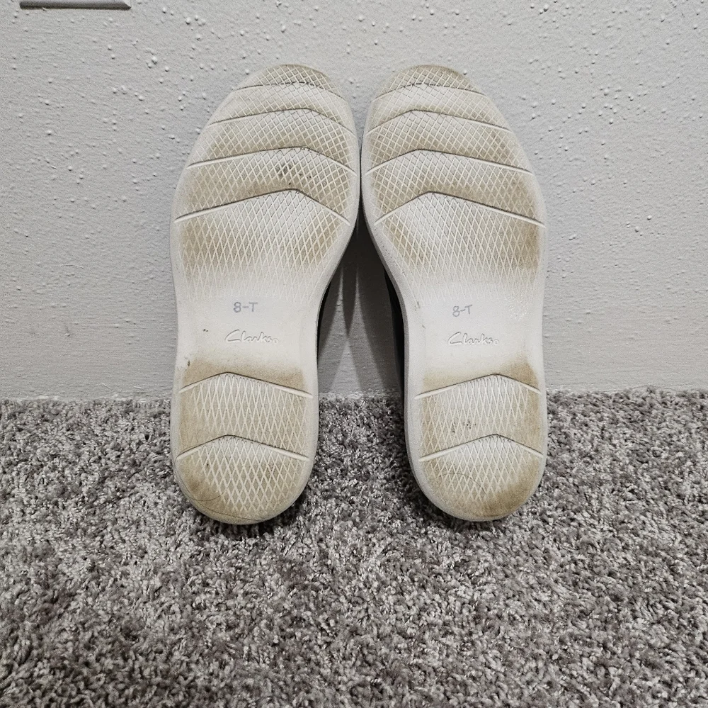 Clarks stylish comfortable